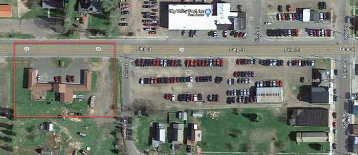 Plaza Motel - Aerial Map (newer photo)